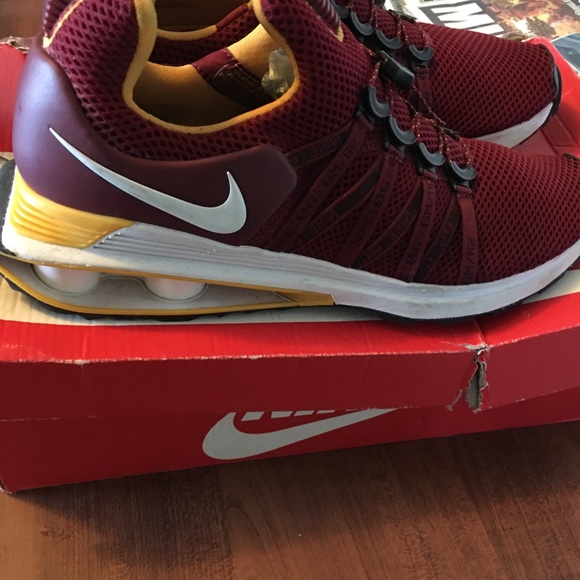 Various Nikes - Picture 14 of 14